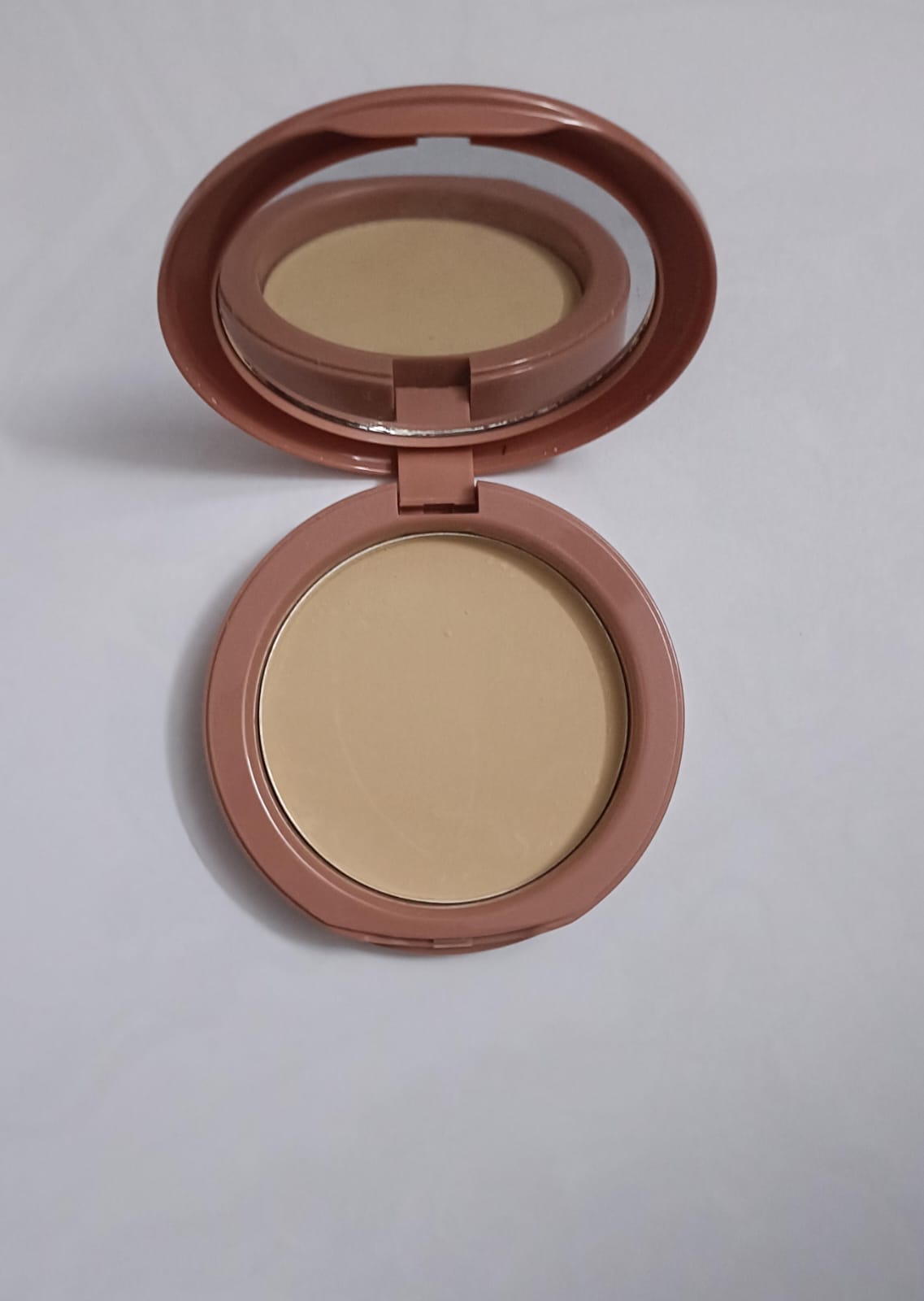 DAZLLER - Classique Compact Powder 8002 Honey